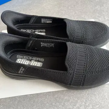 SKECHERS ON-THE-GO FLEX-CAMELLIA 8