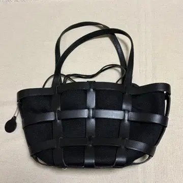 저스트 캄파뉴 Massif  토트