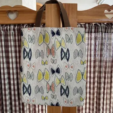 미나 페르호넨 원단의 핸드메이드 백