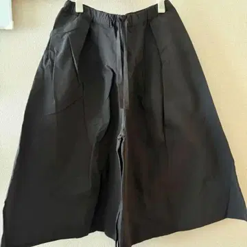 Gauze# 블랙 가우초 팬츠