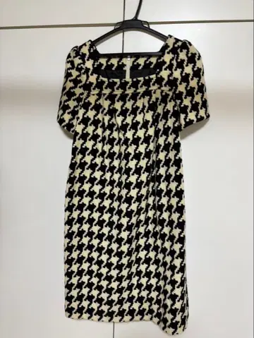 MICHEL KLEIN 하운드 투스 패턴 반팔 원피스