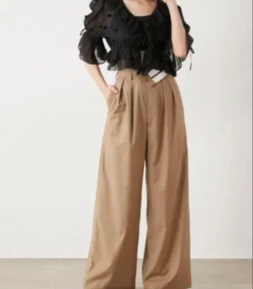 SNIDEL 24SS 허리 디자인 와이드 팬츠 S 사이즈