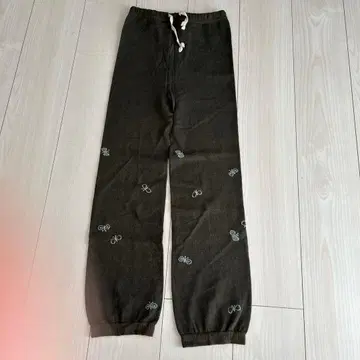 미나 페르호넨 cohocho 카키 레깅스