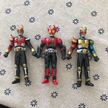 가면라이더 아기토 피규어 3체 세트