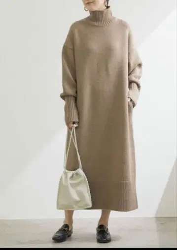 [ ADAM ET ROPE' ] 니트 원피스