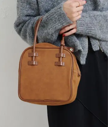 Kastane B 스퀘어 베이직 백 카멜