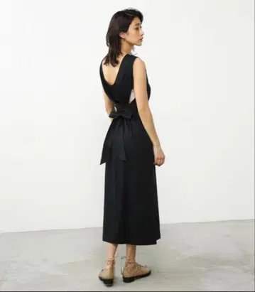 RIM.ARK 코튼 릴렉스 롱 OP 리본 원피스