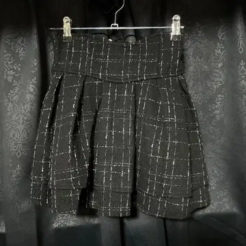 미셸 마카롱 슬림 레그 트위드 스커트