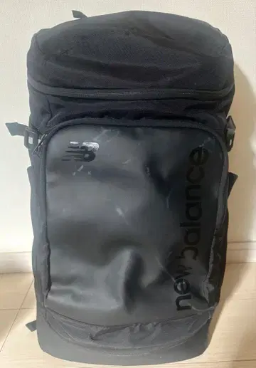 뉴발란스 백팩 40L 대용량