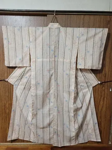 연한 복숭아 벚꽃 패턴 코몬 히토에 워셔블 기모노