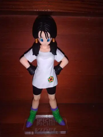 드래곤볼 조립식DX 피규어 피치피치 갸루 피규어