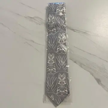 츠부라야 프로덕션 발탄 성인 넥타이