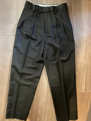 스터닝 루어 짙은 브라운 울 친츠 클린 팬츠