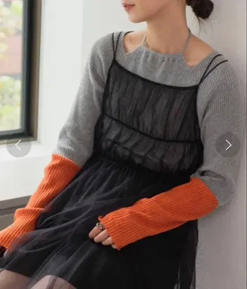 kastane 소매 배색 아메슬리브 니트