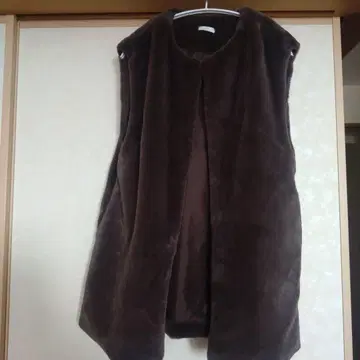 URBAN RESEARCH ITEMS 인조 모피 베스트