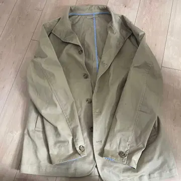 ikka 베이지 버튼 자켓