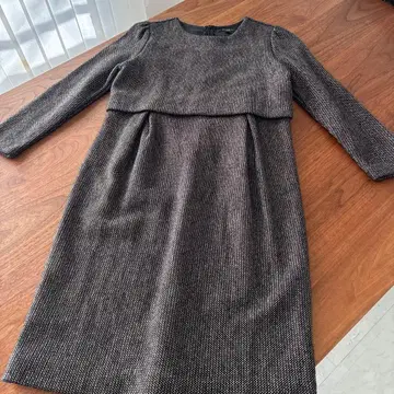 [ 새상품급 ] Demi-Luxe BEAMS 블랙&골드 패턴 원피스