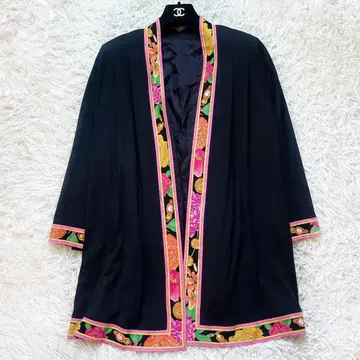 미사용급 레어 레오나르 롱 가디건 트리밍 블랙 꽃무늬 비쥬 LL