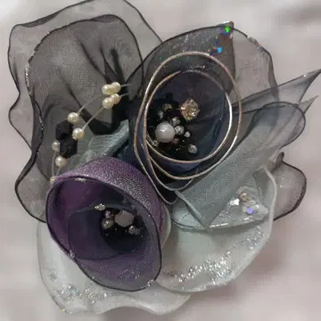 엘레강트한 쉬폰 꽃 브로치