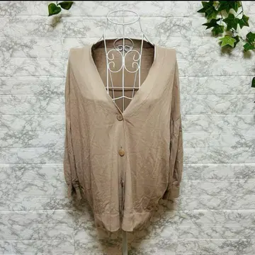 글로벌 워크 라이트 브라운 3개 버튼 포함 긴팔 가디건 [ L ]