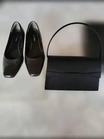 [ 에코 메루카리 한정판 ] 도쿄 IGIN 블랙 포멀 백 & 펌프스