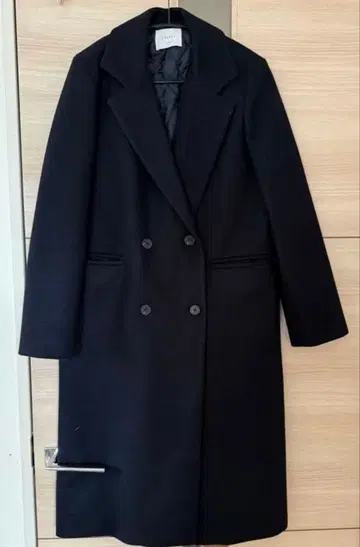 더블 브레스트 네이비 체스터 코트