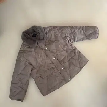 마블 왈츠 퀼팅 다운 페더 100% 자켓 퍼 카라 부착