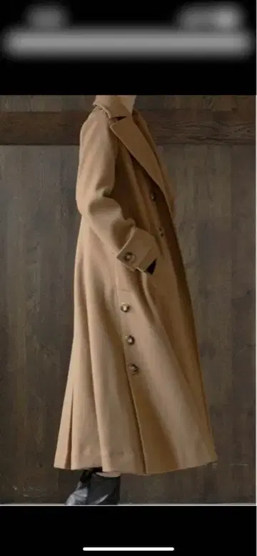 카멜색 더블 브레스트 롱 코트