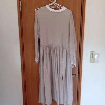 Alice x Samansa Mos2 베이지 롱 원피스