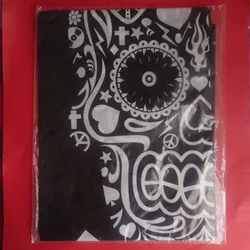 The Birthday 스카프