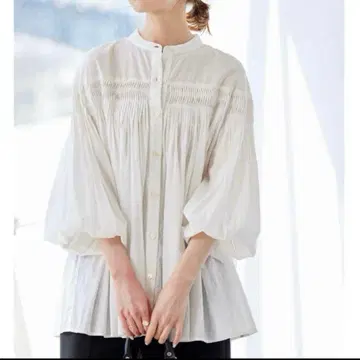 새상품급 저널 스탠다드 론 핀턱 블라우스 화이트