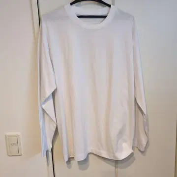 미사용 BEAUTY&YOUTH XL 화이트 긴팔 티셔츠