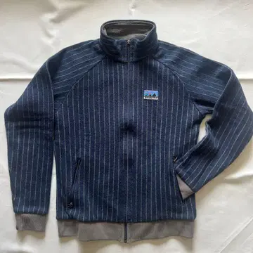 patagonia 네이비 스트라이프 자켓