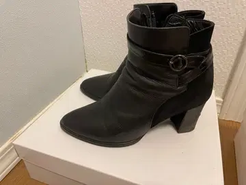 다이애나 부츠 24.5