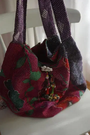 꽃무늬 토트백 적자색 칸타 칸타 자수