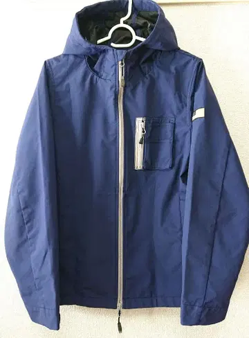 네이비 마운틴 파카 후드 부착