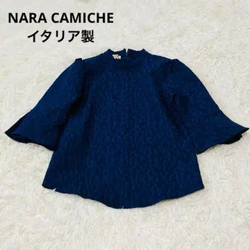 NARA 나라까미체 이탈리아제 꽃무늬 자수 블라우스