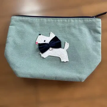 파미리아 파우치 파미리아 쇼 2025