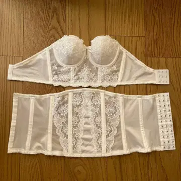 와코루 브라이덜 이너 B70