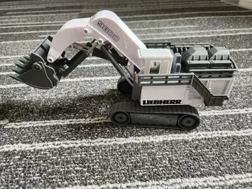 LIEBHERR 9800 미니카 중장비