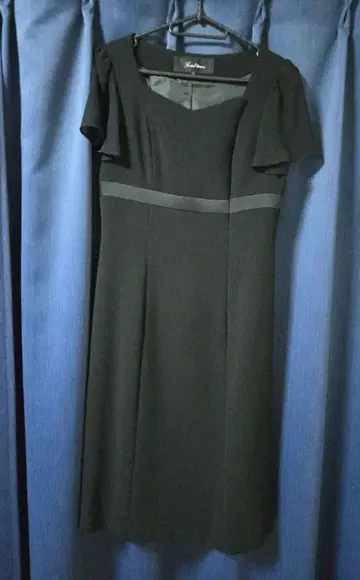 예복 블랙 무릎 기장 원피스와 자켓, 볼레로 3종 세트 7호