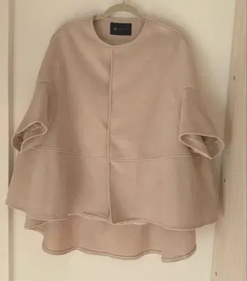 ABI TOKYO 빅 실루엣 돌먼 판초 베이지