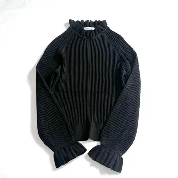 M 프리미어 프릴 디자인 긴팔 리브 니트 36