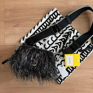 [ 새상품 ] MARC JACOBS 더 렉스 크리처 스냅샷