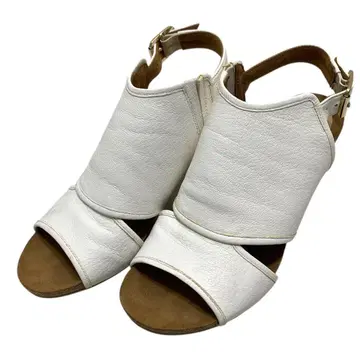 [새상품급] 리갈 (23) 샌들 힐 스트랩 천연 가죽 레어