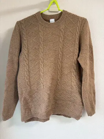 베이지 케이블 니트 스웨터 울 100%