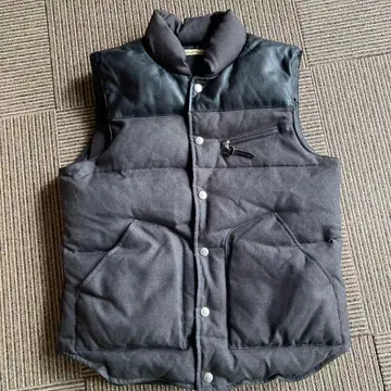 Journal Standard 다크 그레이 다운 베스트