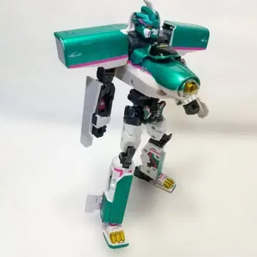 프라레일 신칸센 변형 로봇 신카리온Z 신카리온Z E5 하야부사