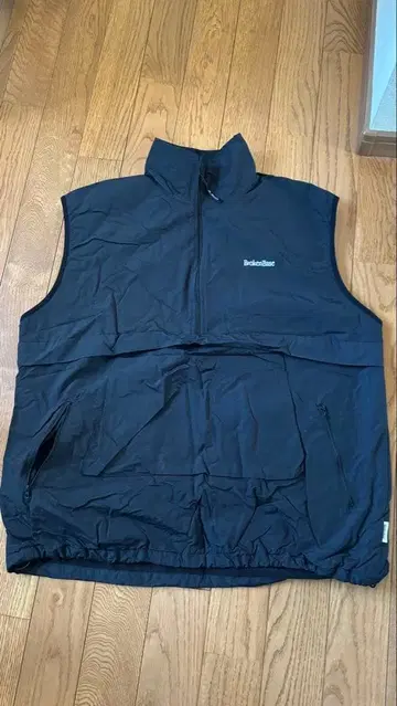 BrokenBase 블랙 나일론 베스트