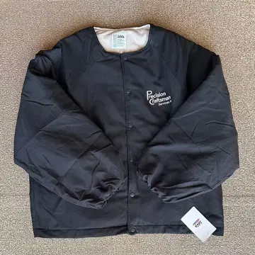 [ 자바 JAVA 별주 ] 로고 자수 충전솜 노카라 오버 사이즈 블루종